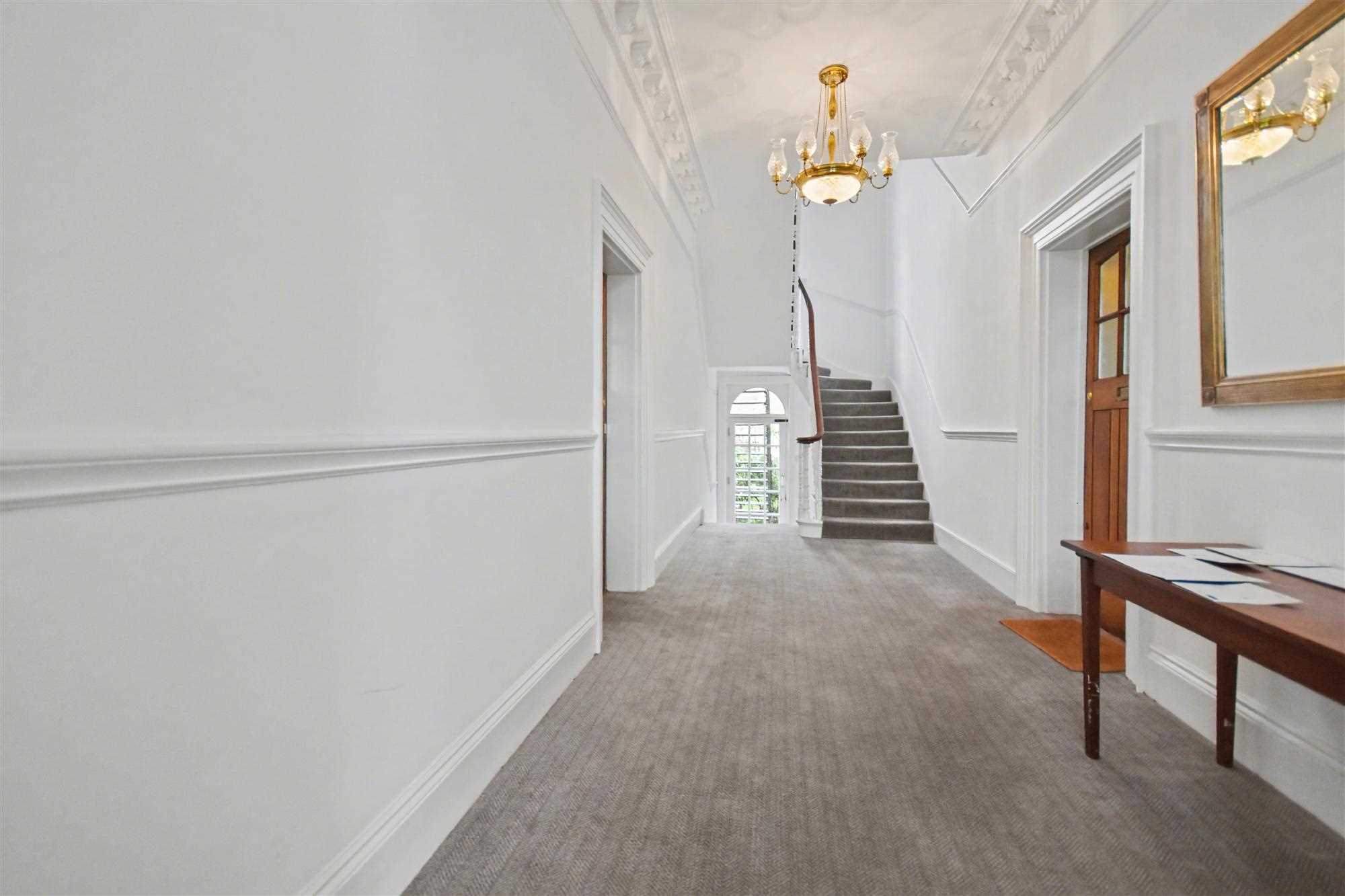 Bolton Road - Picture 15