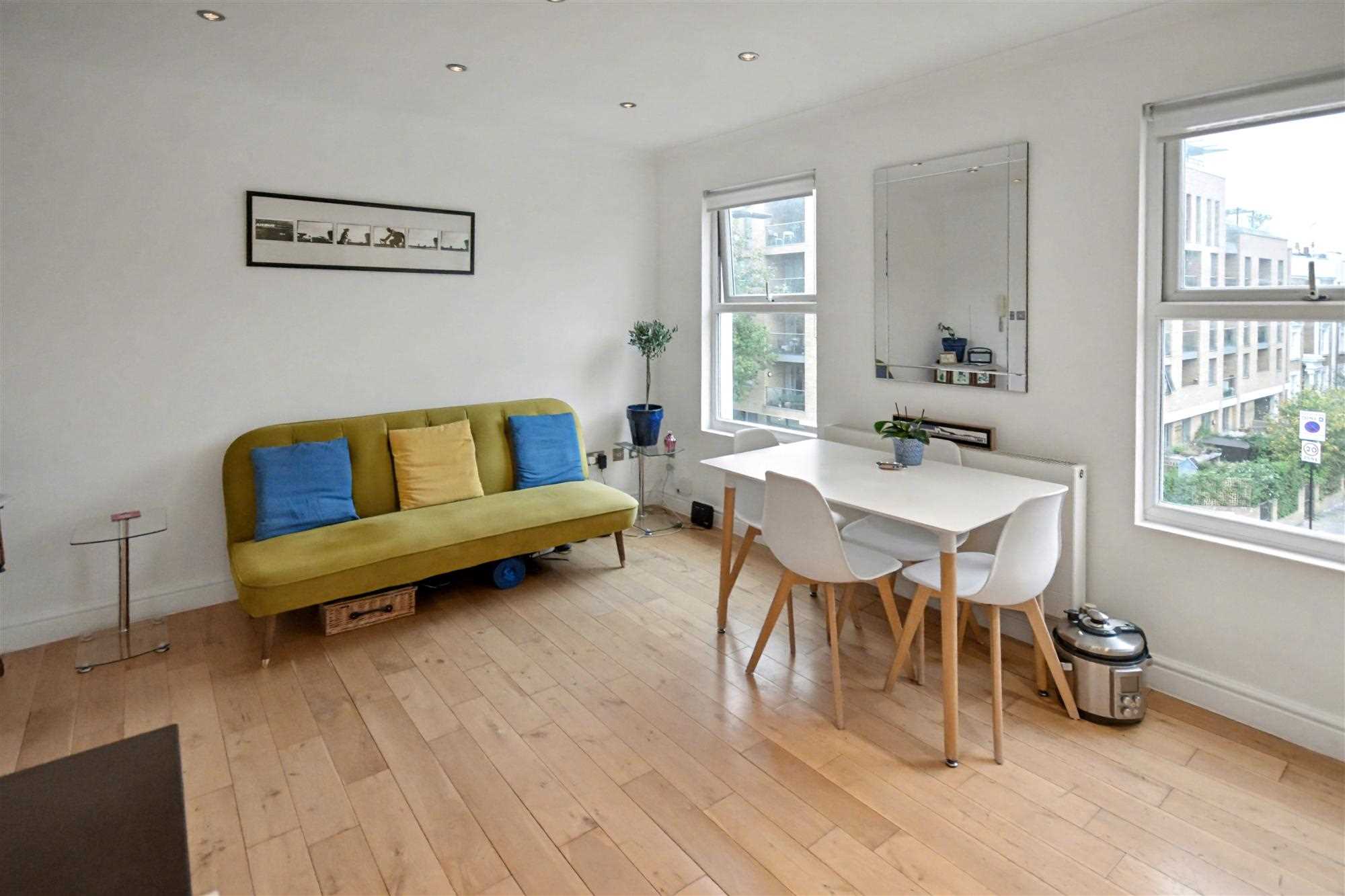 Goldhawk Road - Picture 6