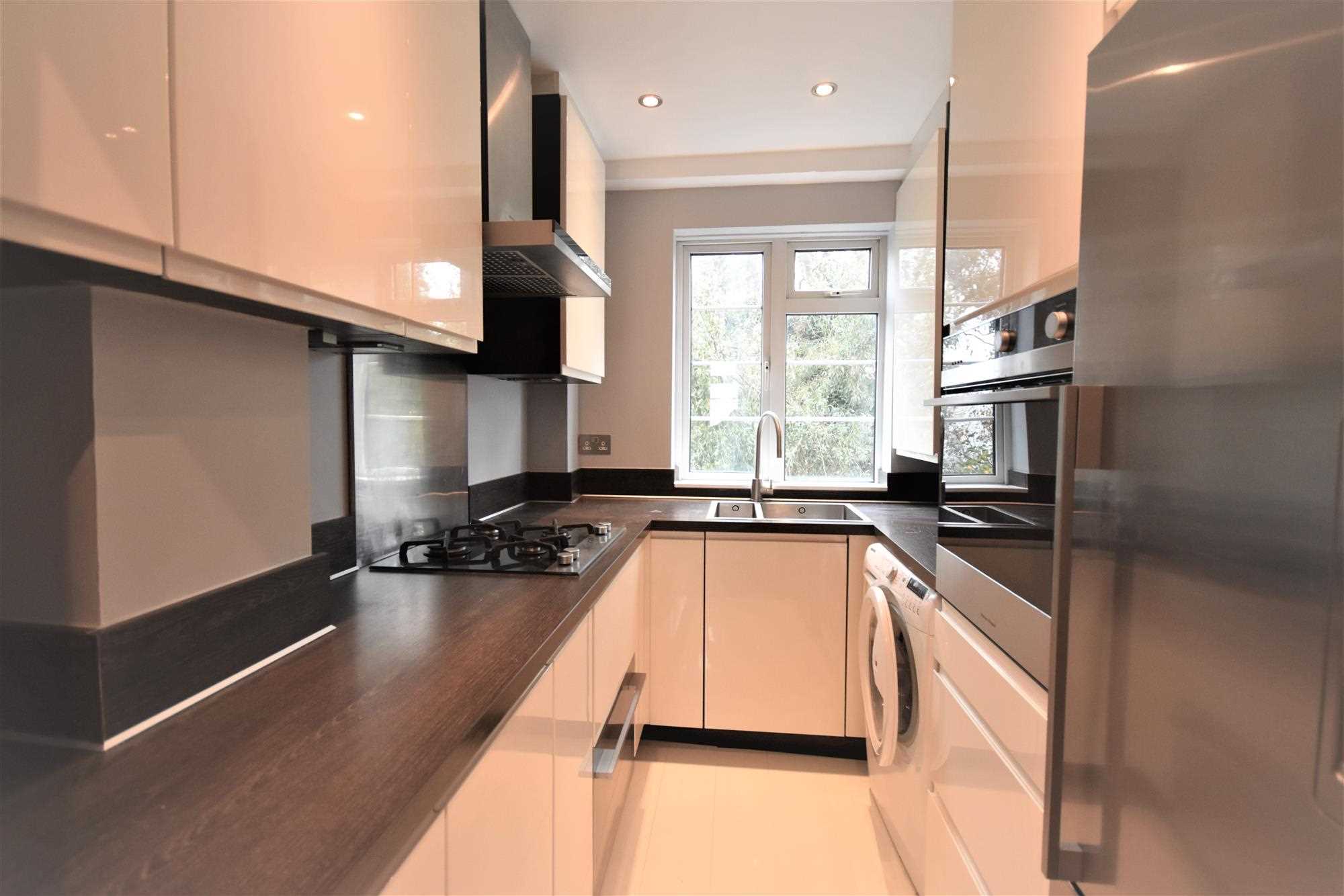 Chiswick Village - Picture 6