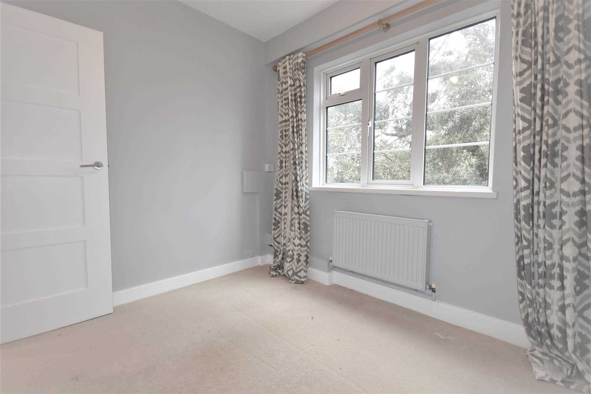 Chiswick Village - Picture 9