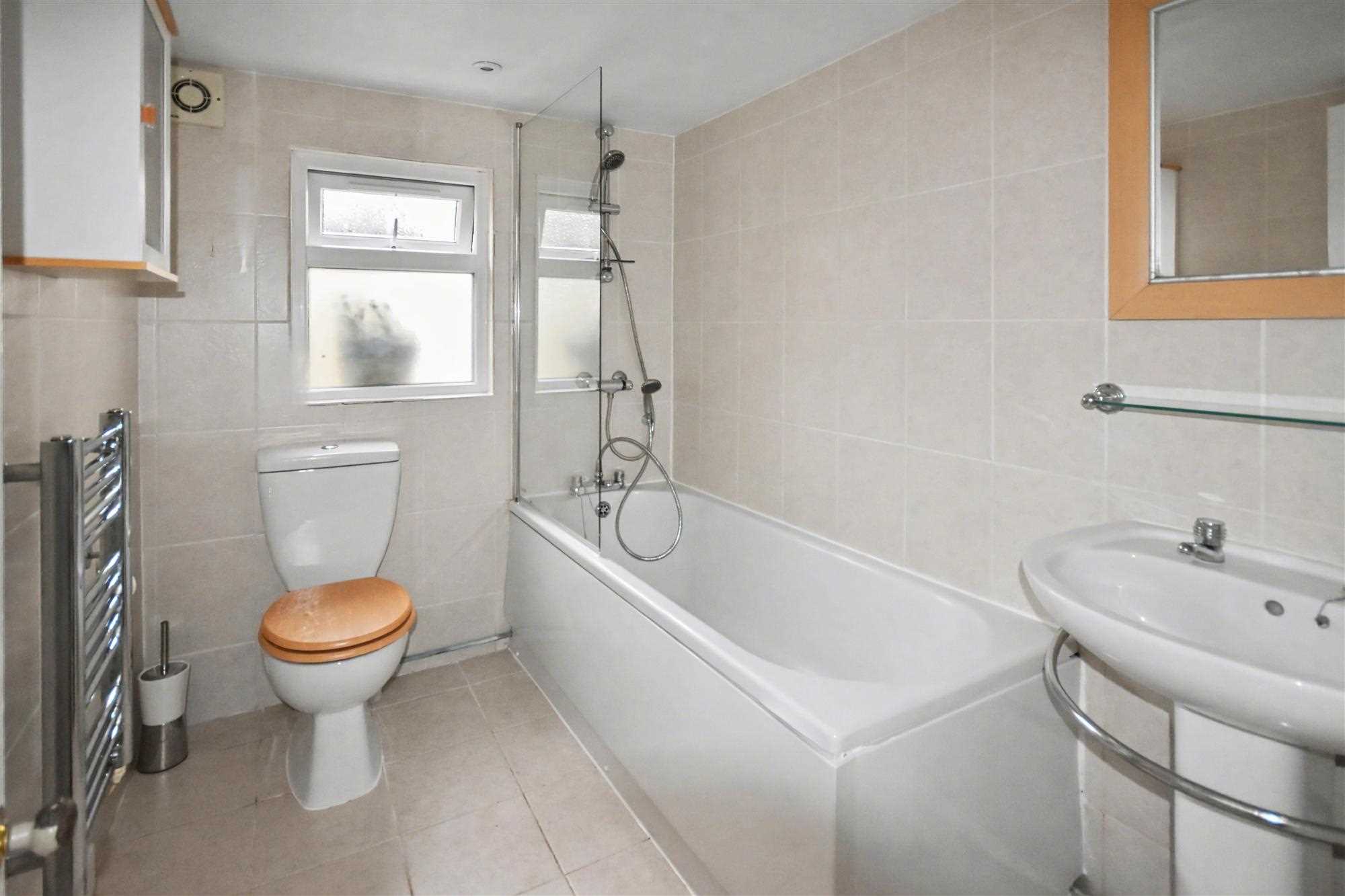 Woodlands Road - Picture 8