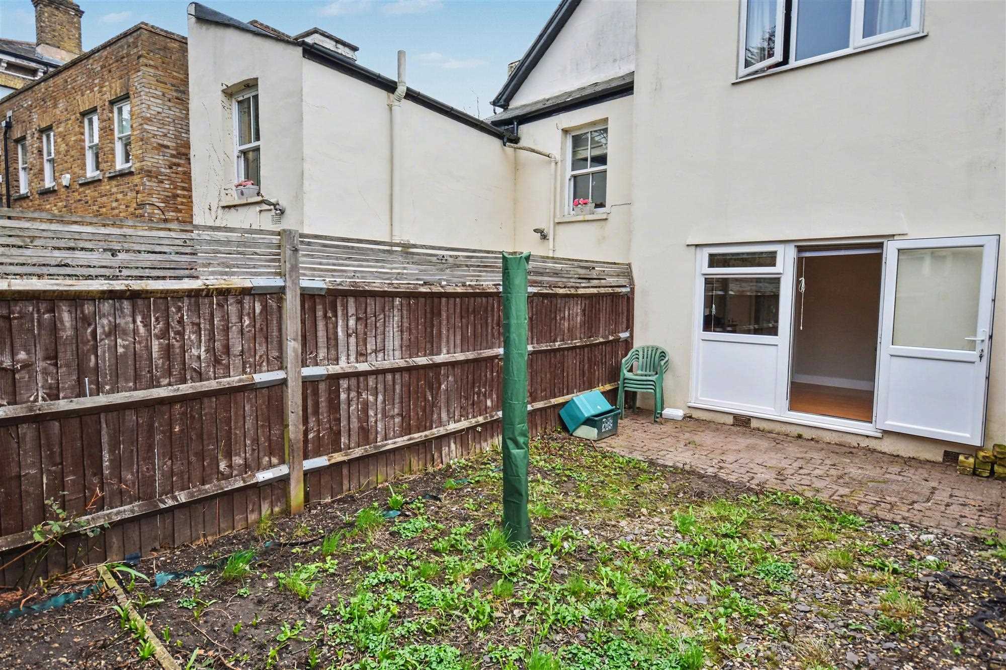 Woodlands Road - Picture 10