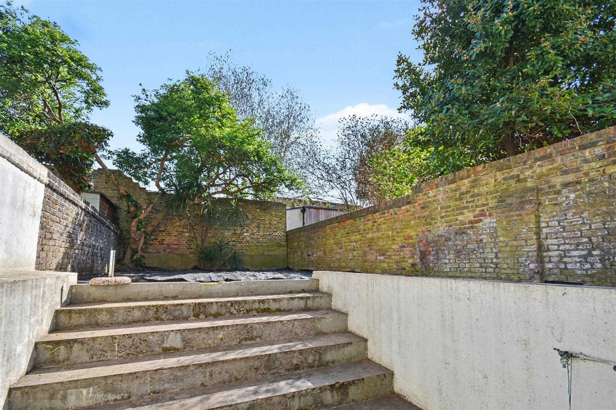 Percy Road - Picture 20