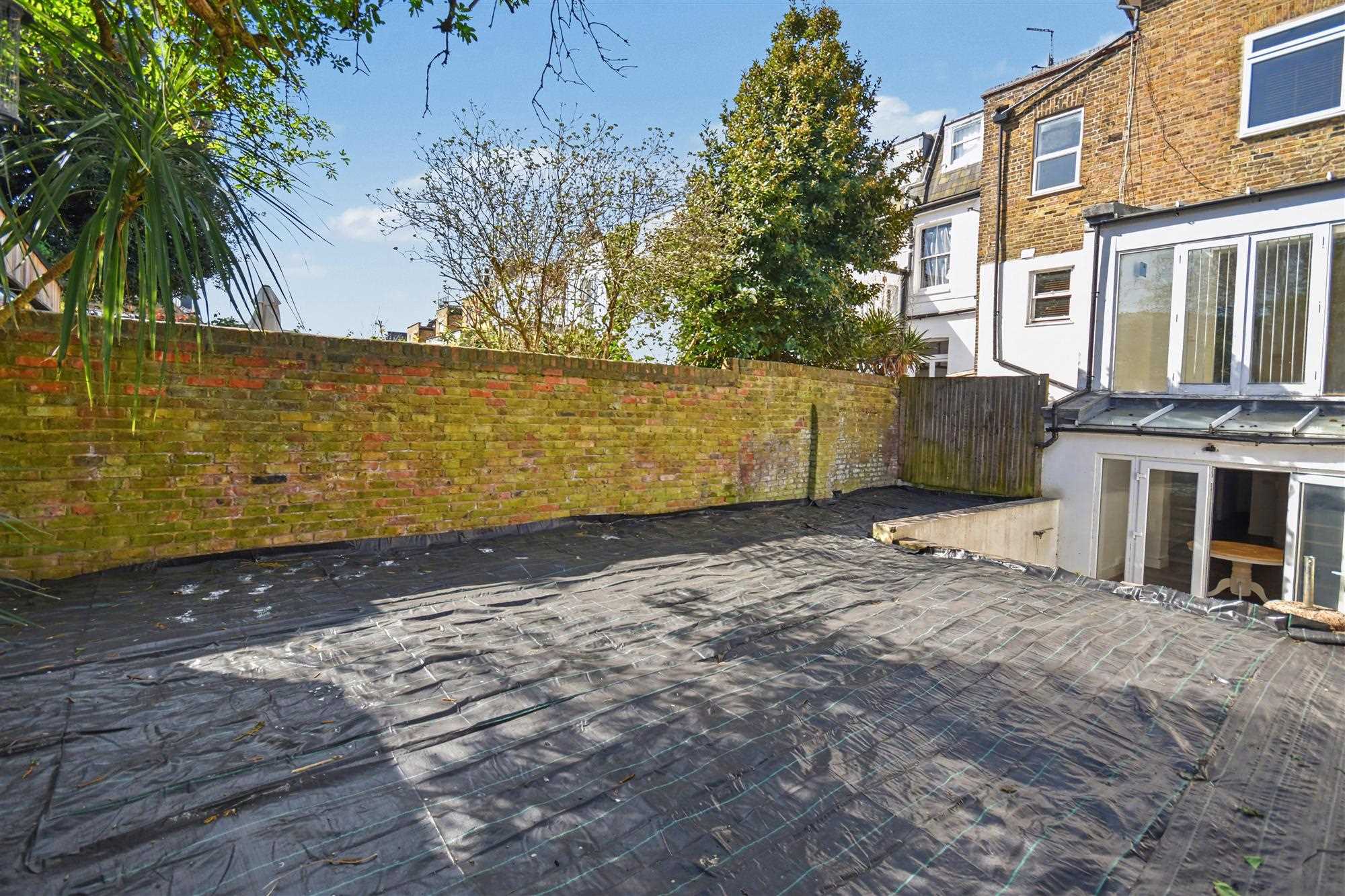 Percy Road - Picture 21