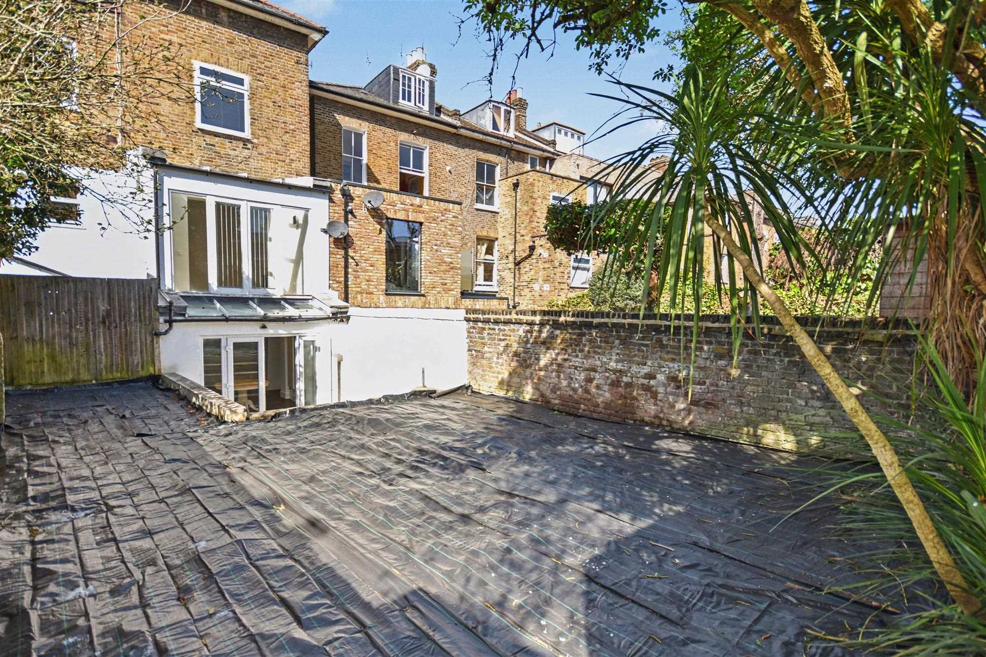 Percy Road - Picture 22