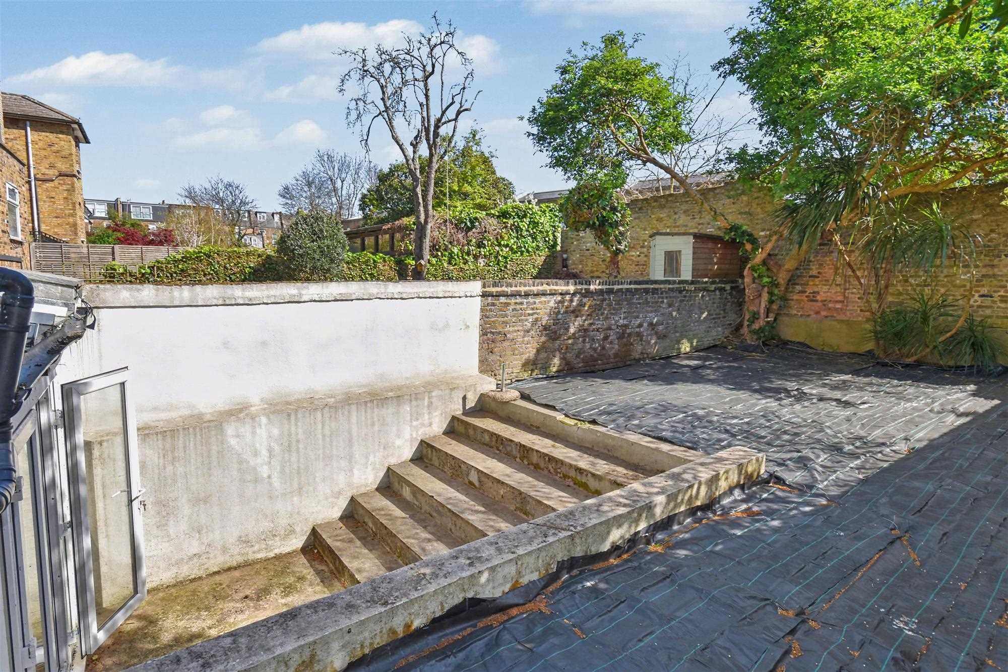 Percy Road - Picture 23